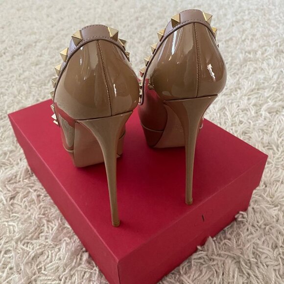 VALENTINO GARAVANI Authentic Rockstud Peep-toe Shoes - Picture 8 of 10
